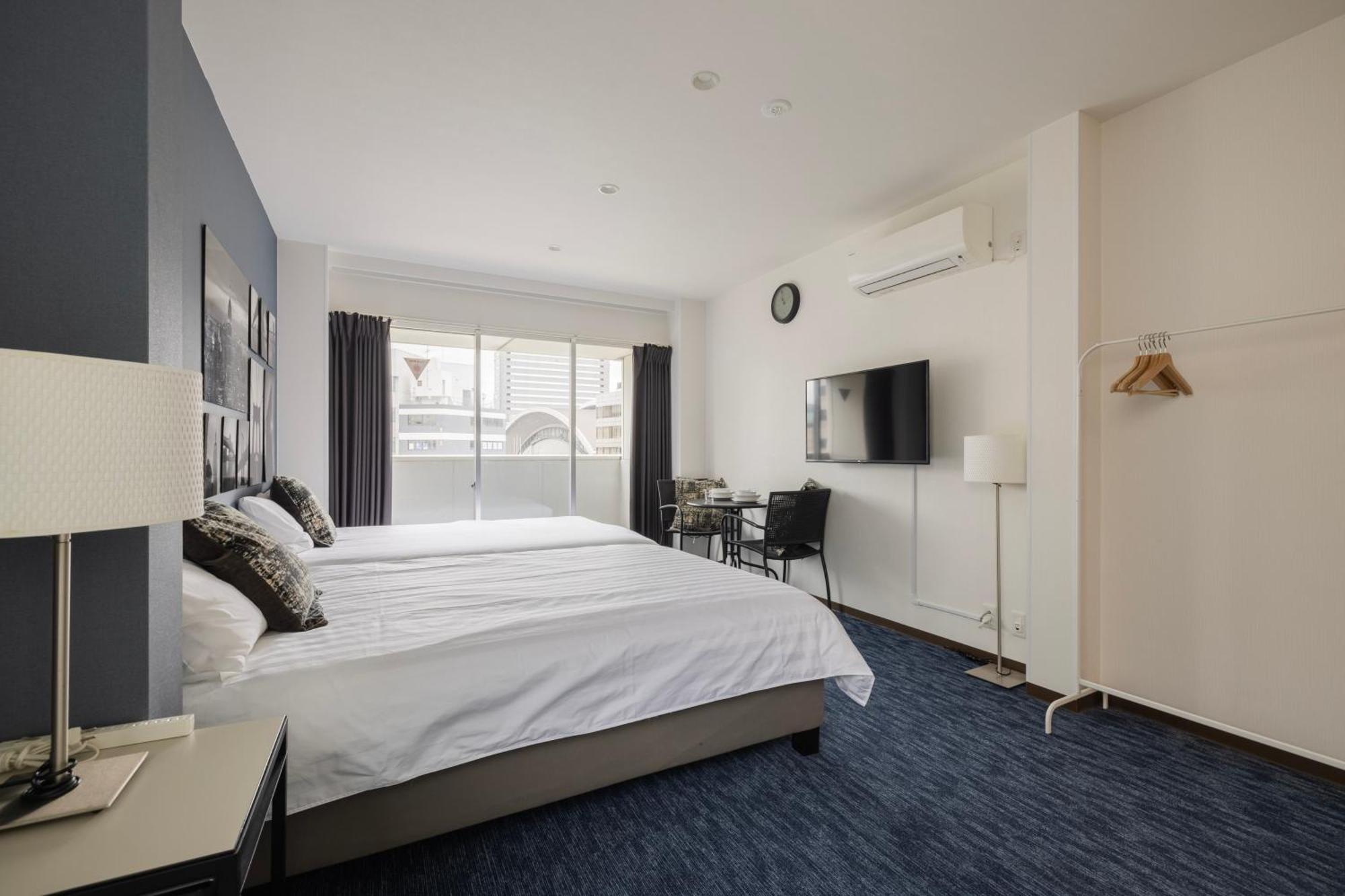 Namba Garden Square Apartment Осака Екстериор снимка