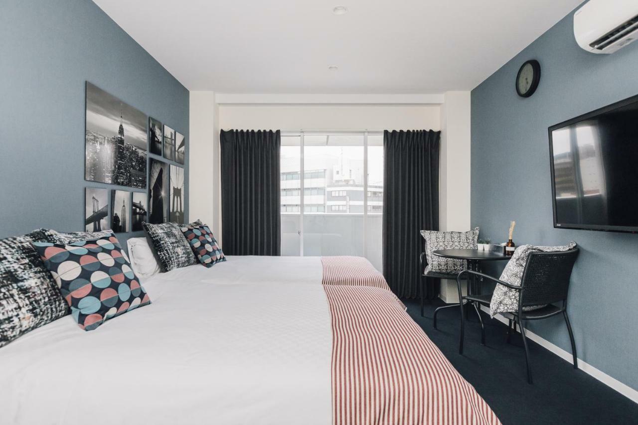 Namba Garden Square Apartment Осака Екстериор снимка