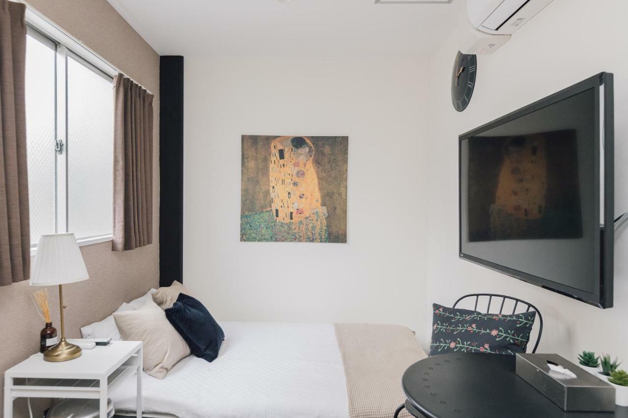 Namba Garden Square Apartment Осака Екстериор снимка
