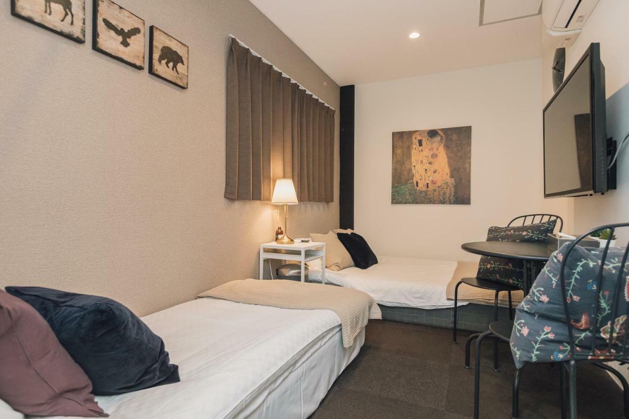 Namba Garden Square Apartment Осака Екстериор снимка
